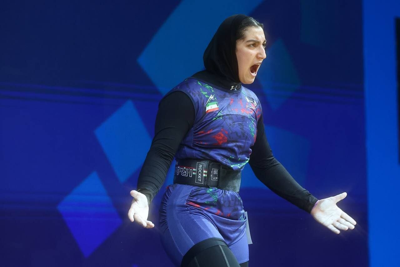 ملیپوش وزنهبرداری میخواهد نیسان آبی بخرد! ملیپوش وزنهبرداری میخواهد نیسان آبی بخرد!